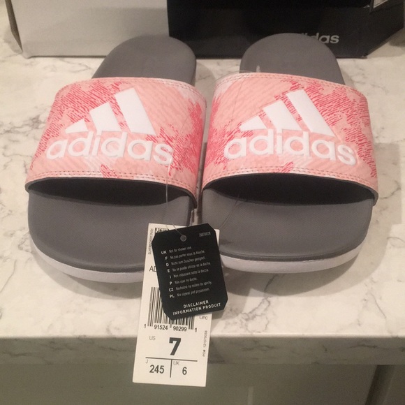 adidas Shoes - NIB Adidas Adilette Comfort Slide Sandal